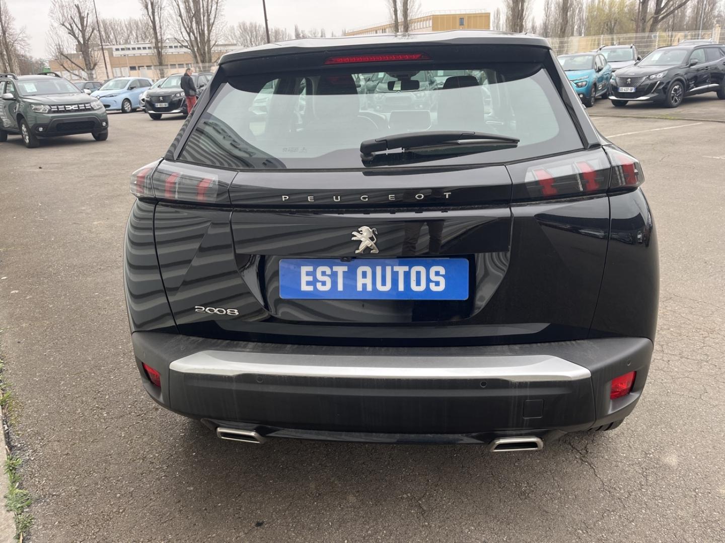 PEUGEOT 2008