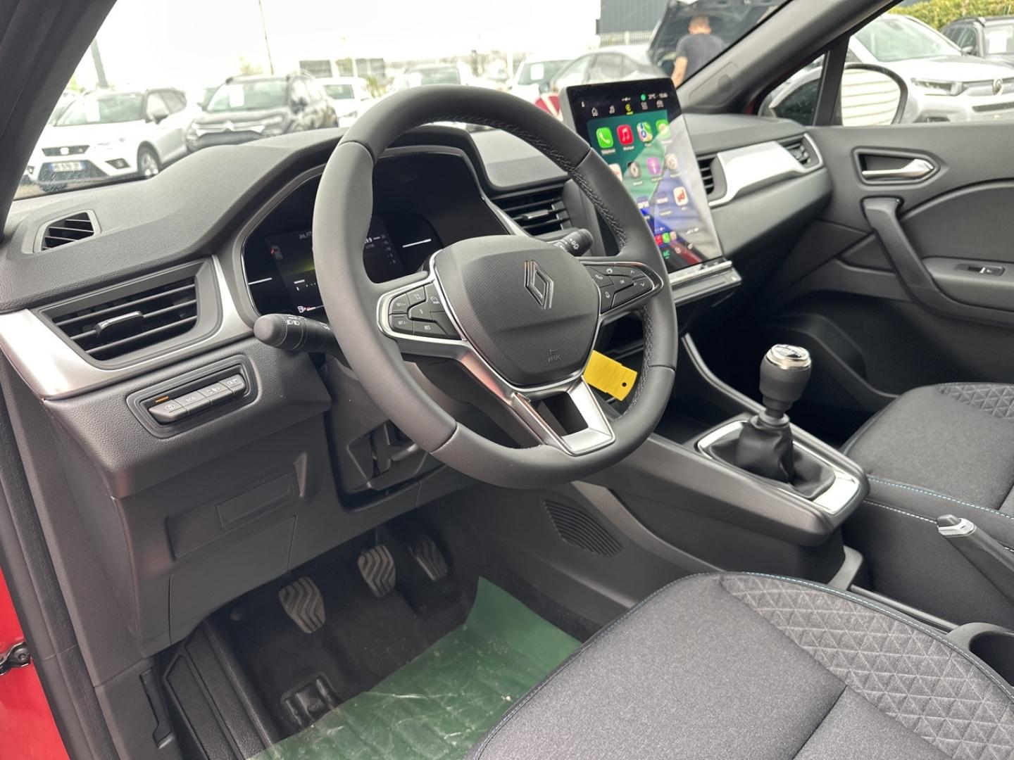 RENAULT Captur