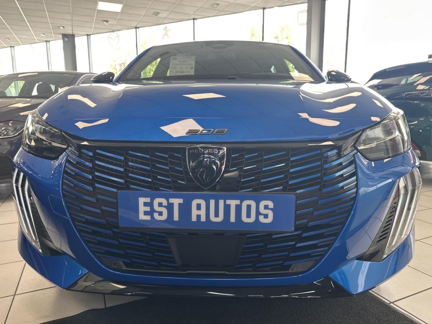 PEUGEOT 208