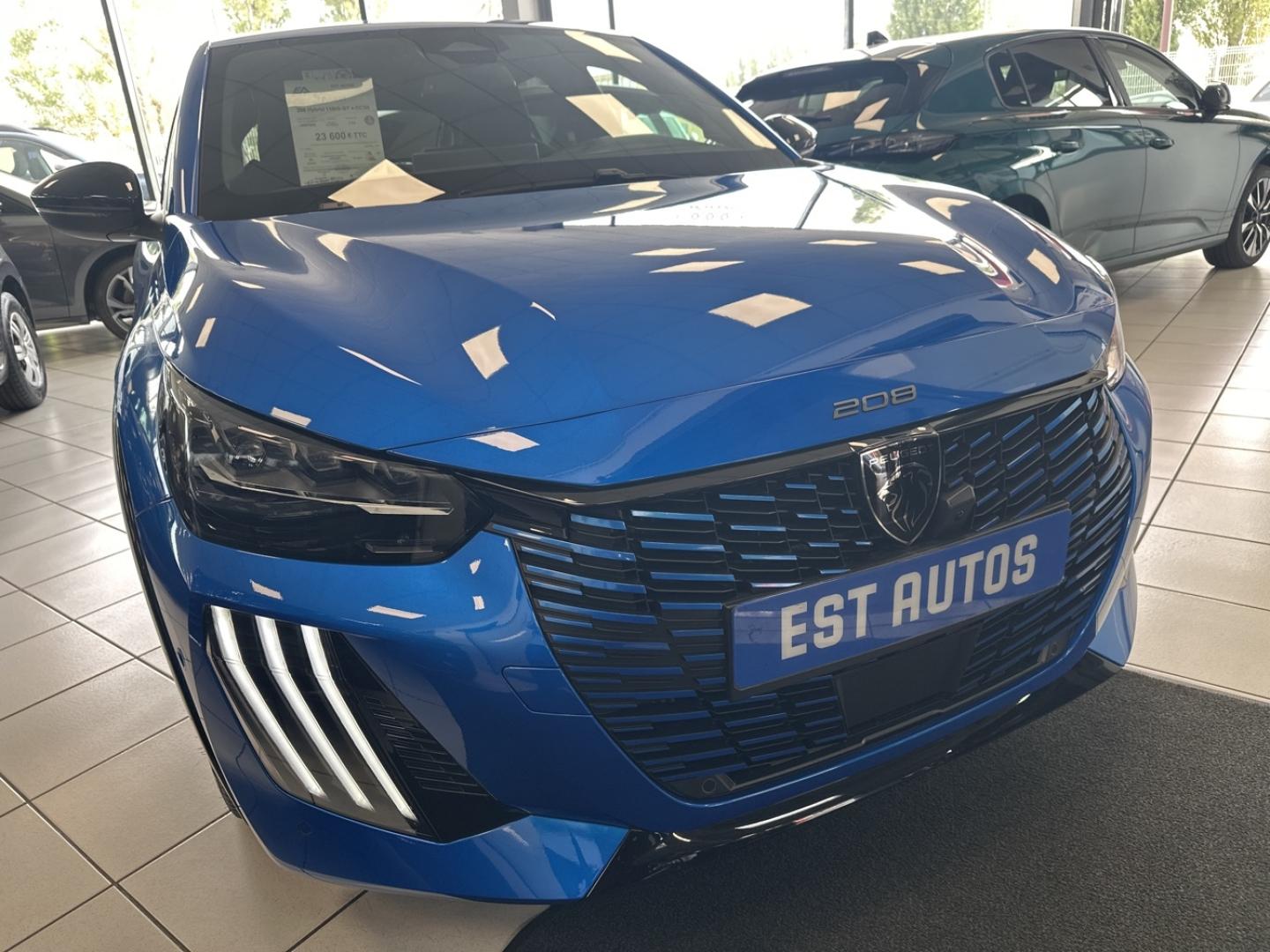 PEUGEOT 208