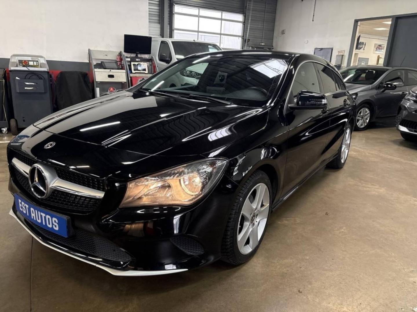 MERCEDES-BENZ CLA Shooting Brake
