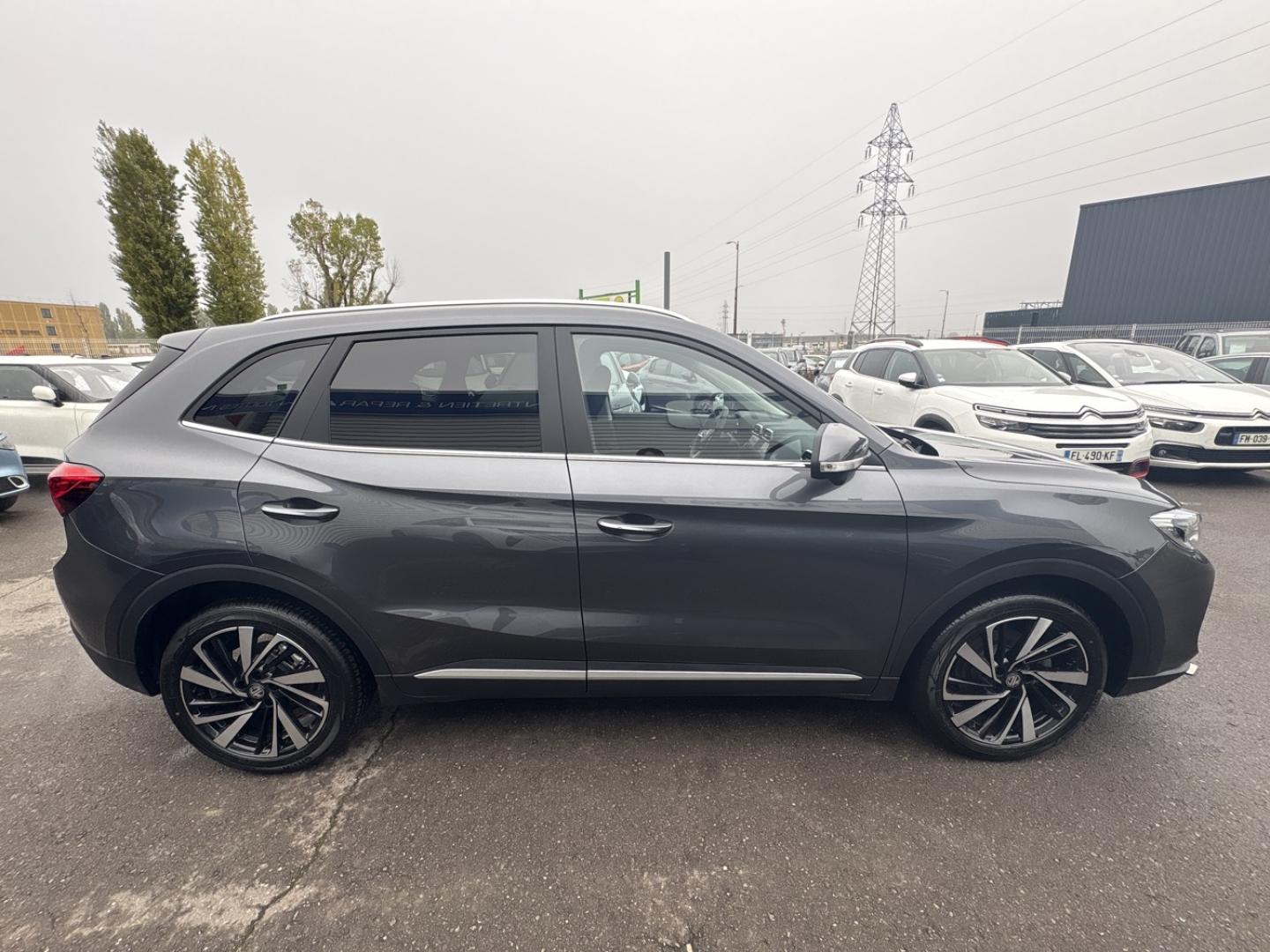 MG MOTOR ZS