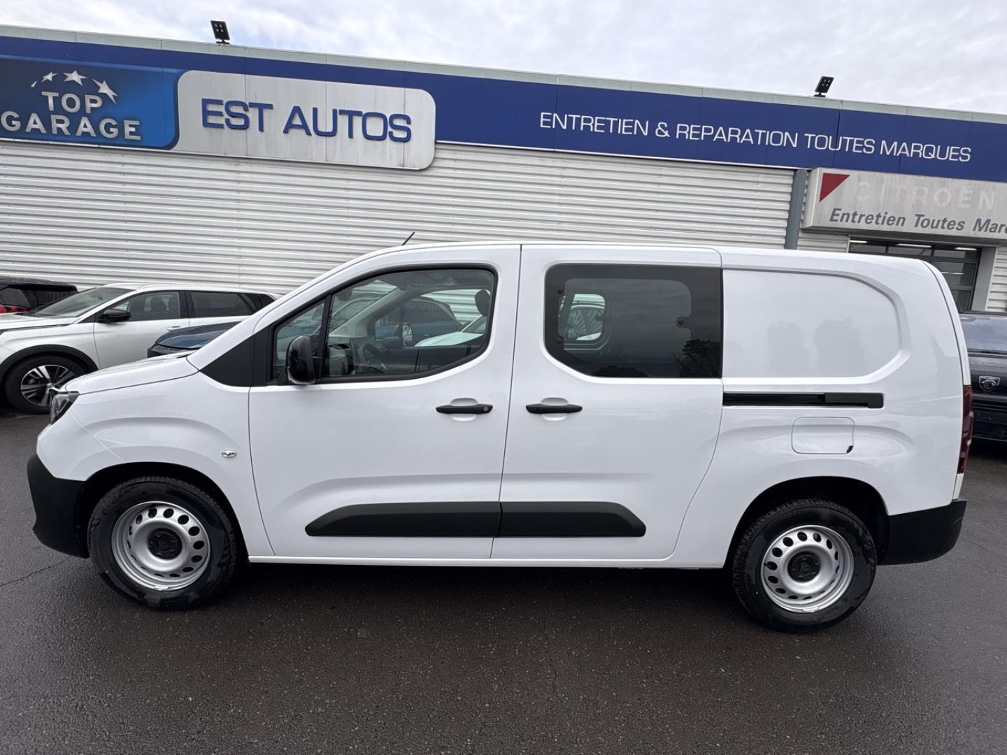 PEUGEOT Partner